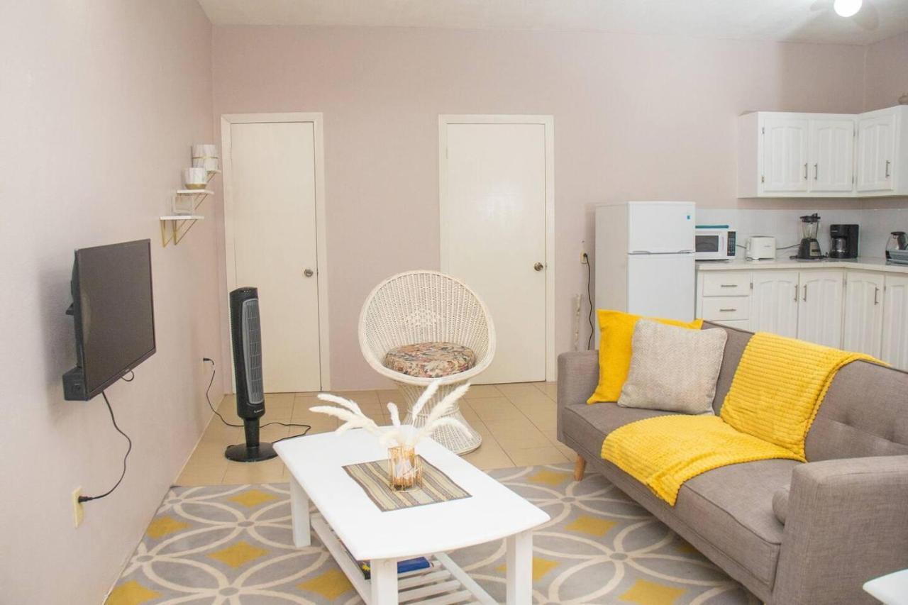 Gorgeous 2-Bed Apartment 3 In St Johns Cosy St. John's エクステリア 写真